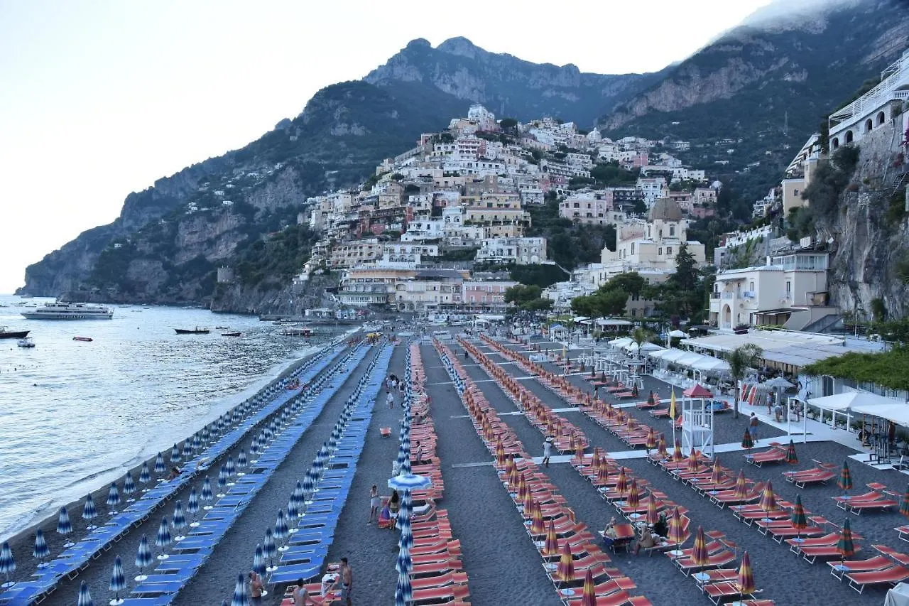 Blue Line House Positano Apartment 0*,  Italy